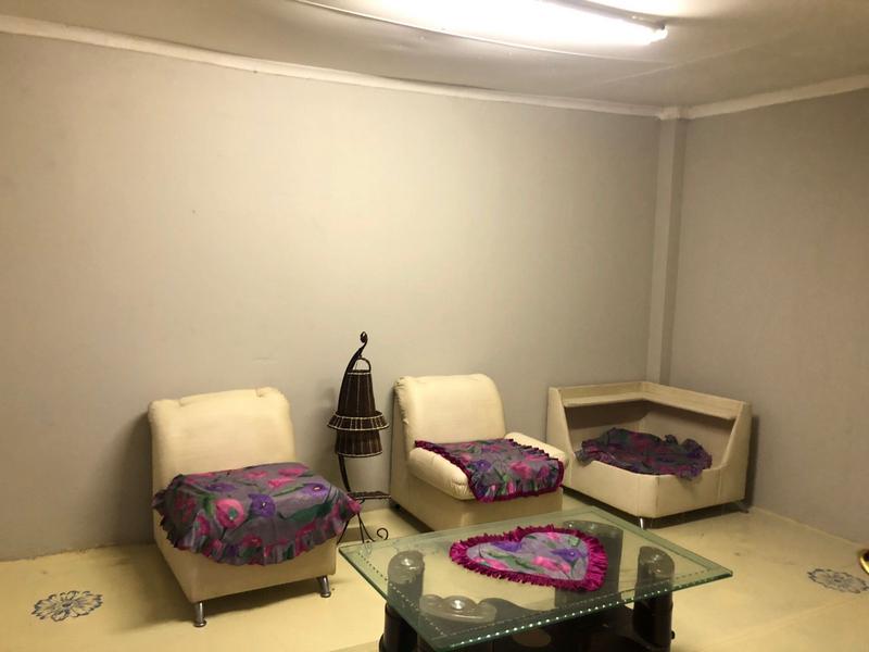 To Let 2 Bedroom Property for Rent in Laudium Gauteng