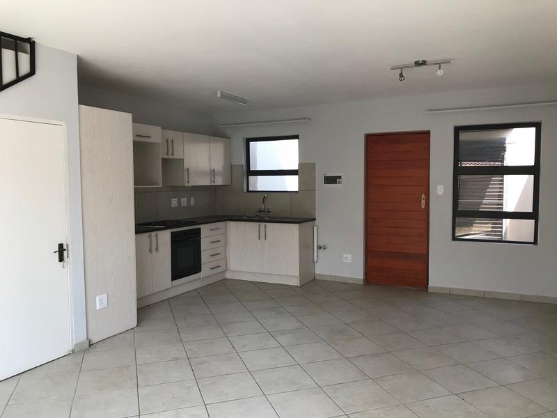 2 Bedroom Property for Sale in Heatherview Gauteng