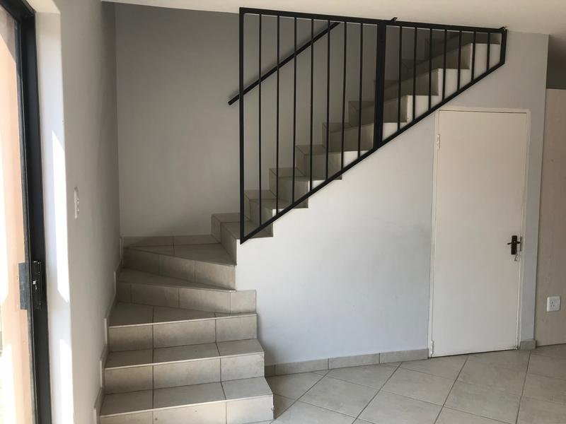 2 Bedroom Property for Sale in Heatherview Gauteng