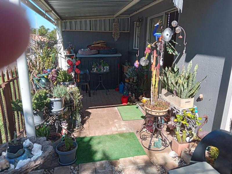 2 Bedroom Property for Sale in Greenstone Hill Gauteng