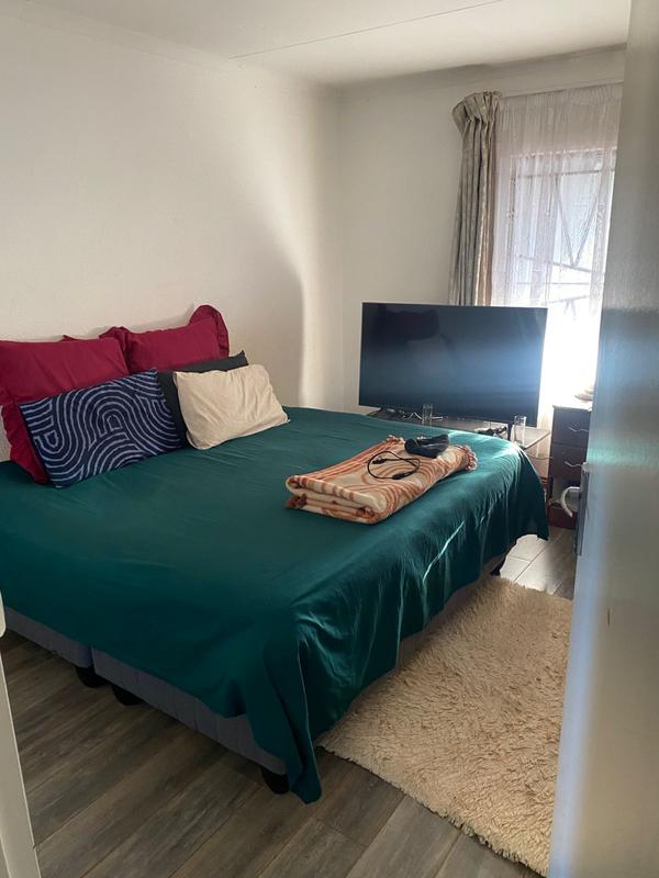To Let 3 Bedroom Property for Rent in Crystal Park Gauteng
