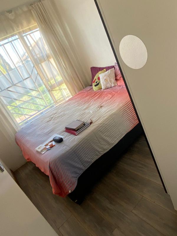 To Let 3 Bedroom Property for Rent in Crystal Park Gauteng