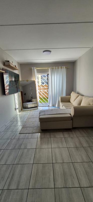 To Let 1 Bedroom Property for Rent in Parkrand Gauteng