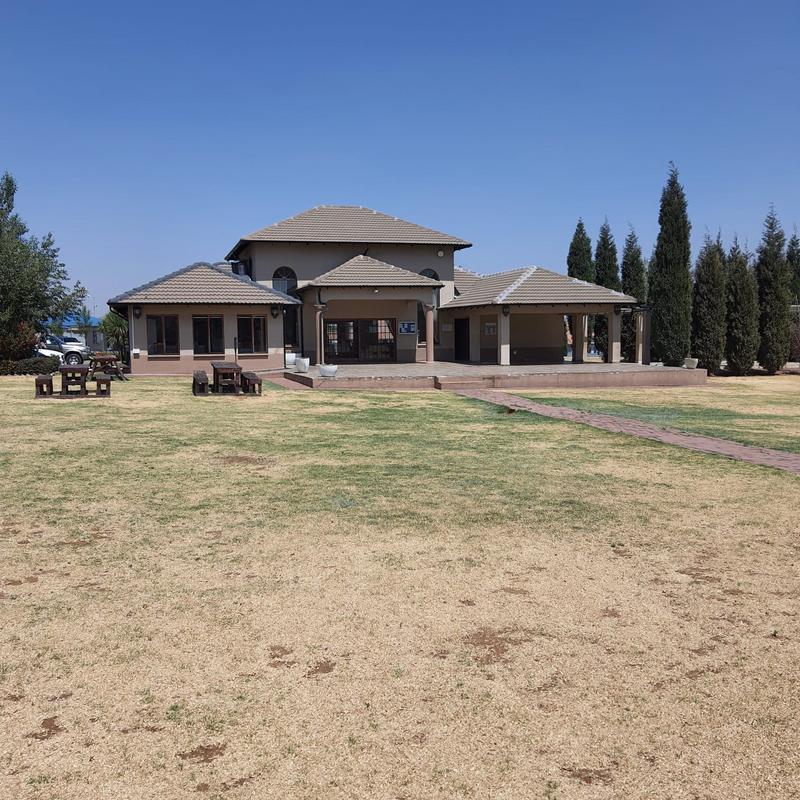 To Let 1 Bedroom Property for Rent in Parkrand Gauteng