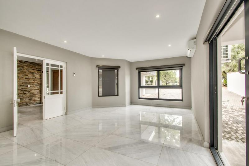 To Let 5 Bedroom Property for Rent in Dainfern Golf Estate Gauteng
