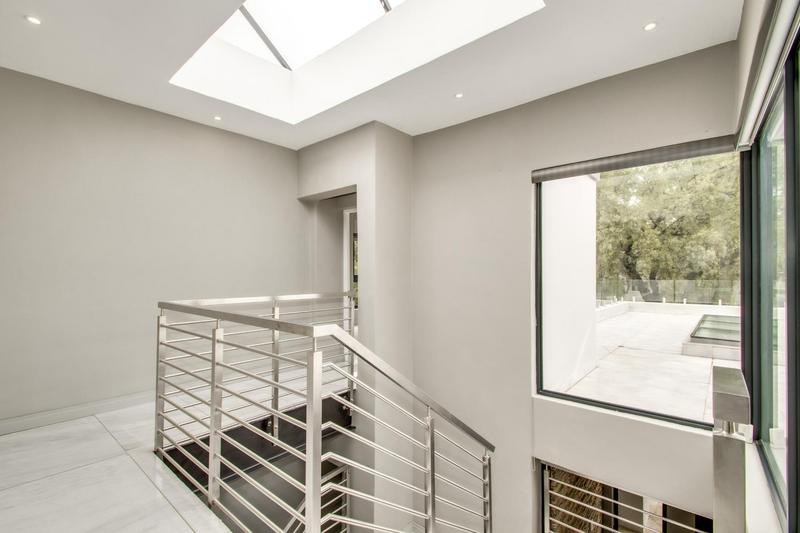 To Let 5 Bedroom Property for Rent in Dainfern Golf Estate Gauteng