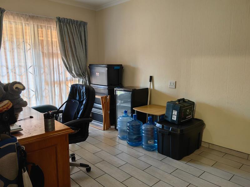 2 Bedroom Property for Sale in Monument Gauteng
