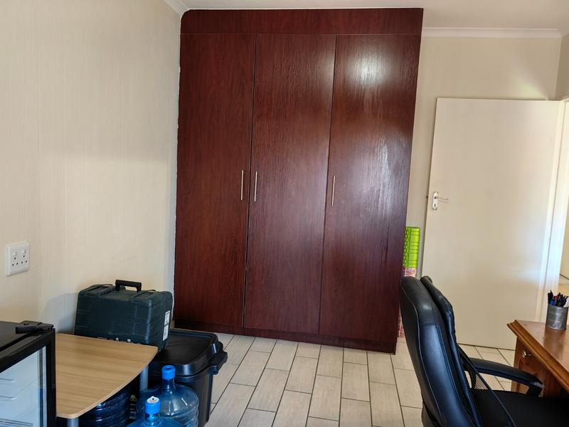 2 Bedroom Property for Sale in Monument Gauteng