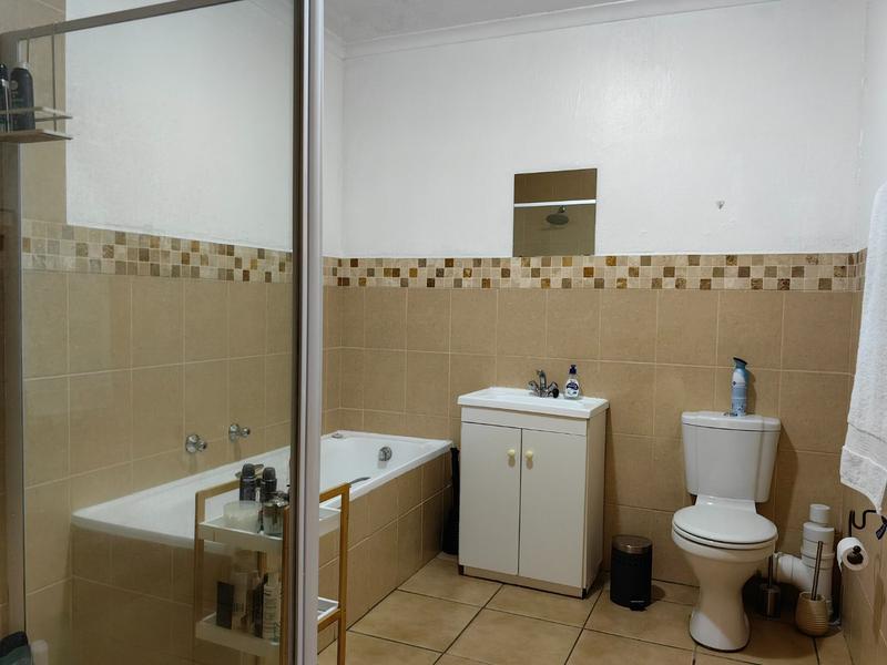 2 Bedroom Property for Sale in Monument Gauteng