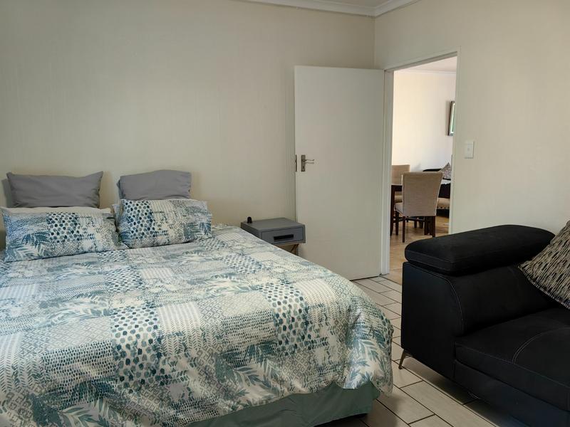 2 Bedroom Property for Sale in Monument Gauteng