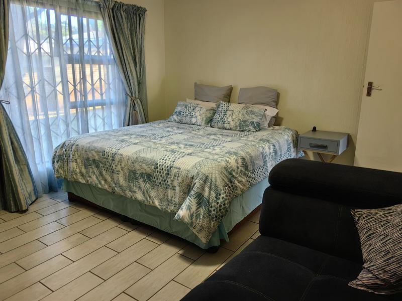 2 Bedroom Property for Sale in Monument Gauteng