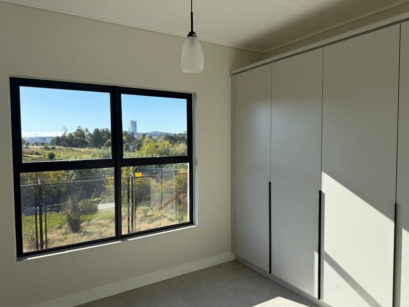 To Let 3 Bedroom Property for Rent in Waterfall Gauteng