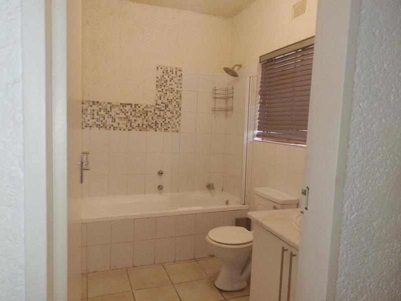 To Let 1 Bedroom Property for Rent in Westdene Gauteng