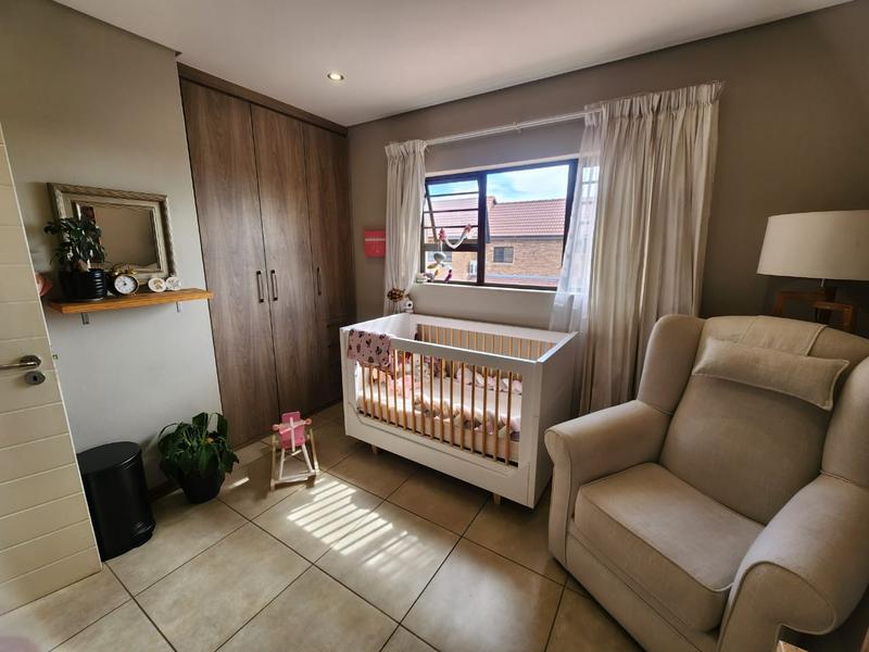 To Let 3 Bedroom Property for Rent in Honeydew Ridge Gauteng