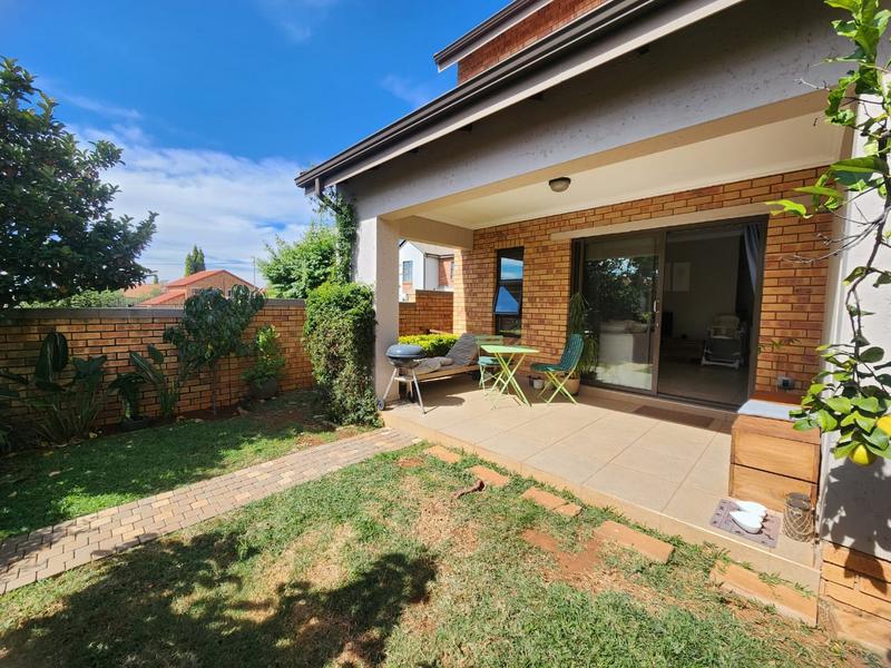 To Let 3 Bedroom Property for Rent in Honeydew Ridge Gauteng