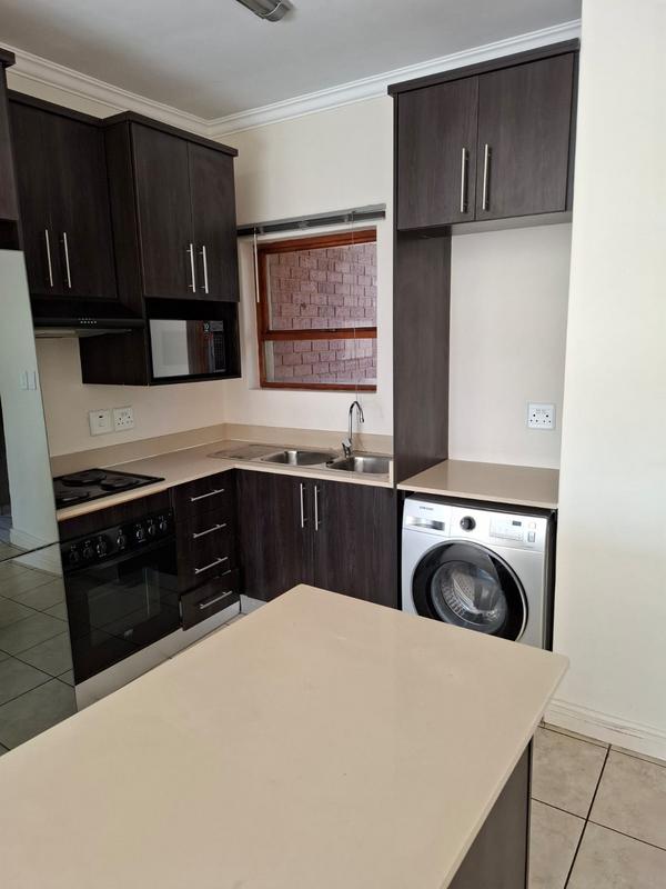 To Let 2 Bedroom Property for Rent in Pretorius Park Gauteng