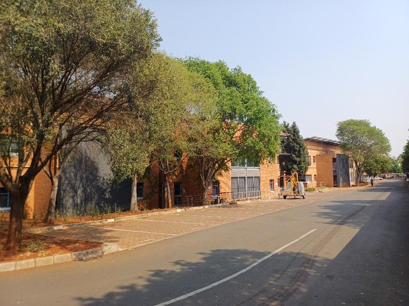To Let commercial Property for Rent in Die Hoewes Gauteng
