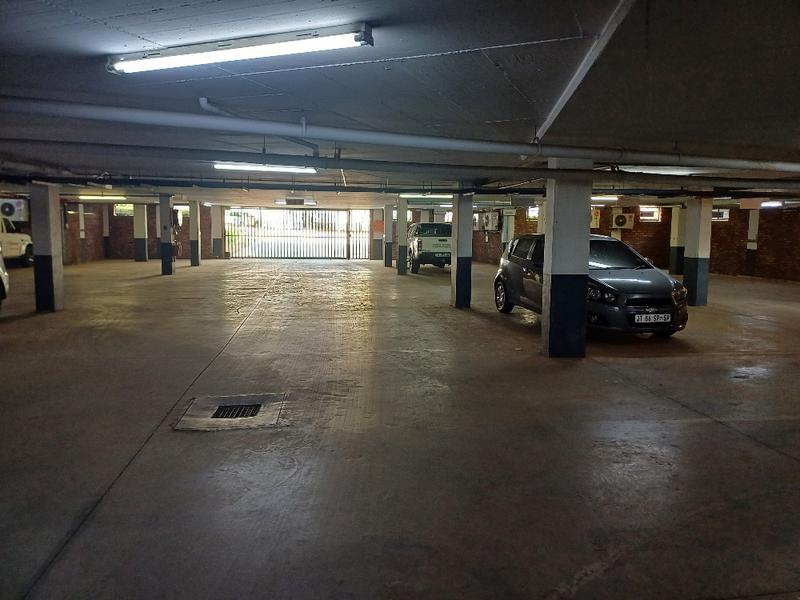To Let commercial Property for Rent in Die Hoewes Gauteng