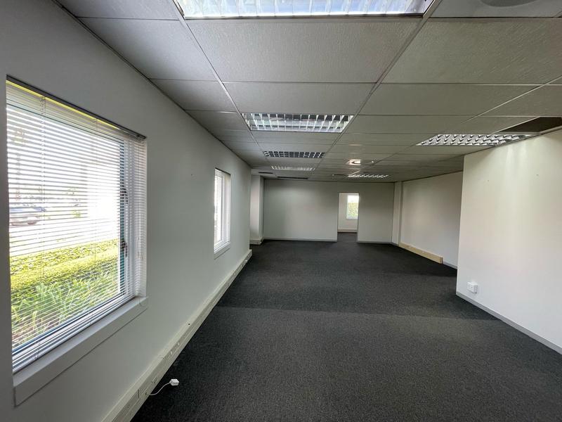 Commercial Property for Sale in Die Hoewes Gauteng