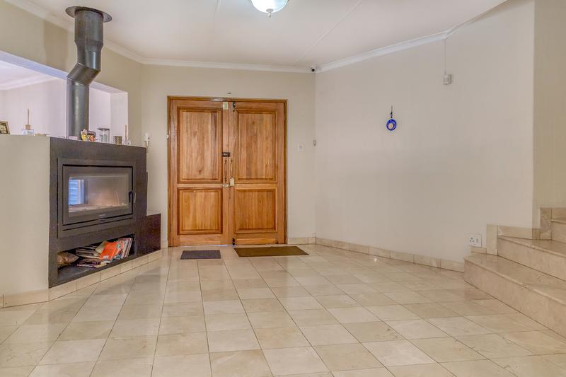 5 Bedroom Property for Sale in Houghton Estate Gauteng