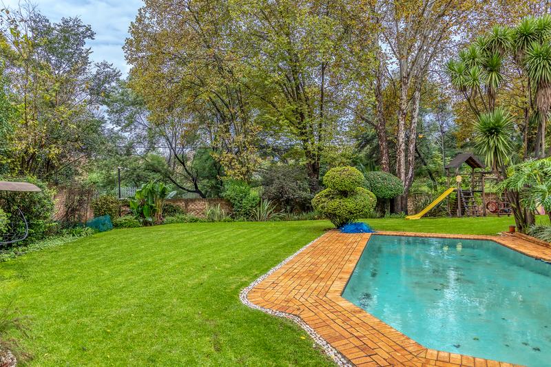 5 Bedroom Property for Sale in Houghton Estate Gauteng