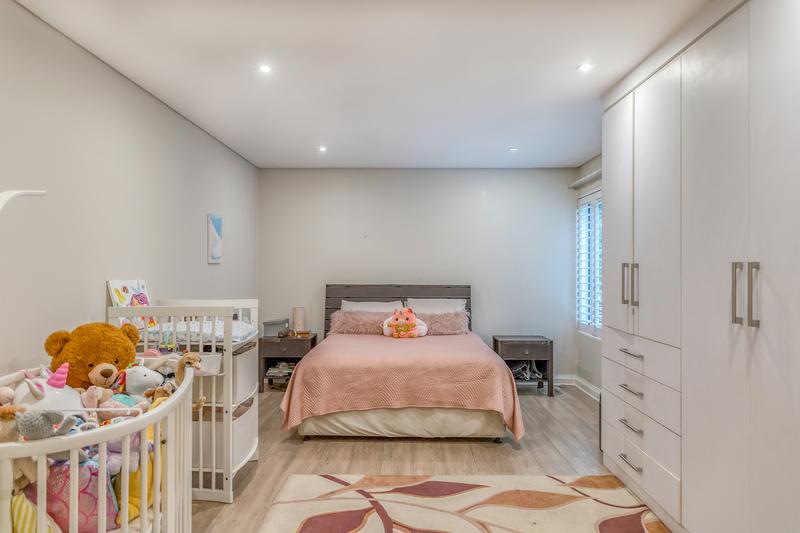 5 Bedroom Property for Sale in Houghton Estate Gauteng