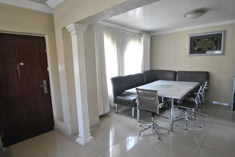 4 Bedroom Property for Sale in Zakariyya Park Gauteng