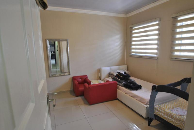 4 Bedroom Property for Sale in Zakariyya Park Gauteng