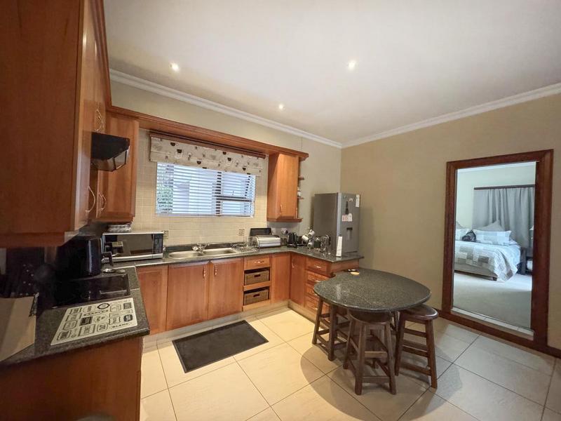 5 Bedroom Property for Sale in Midstream Estate Gauteng