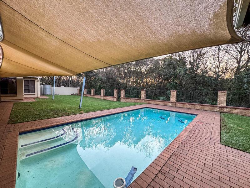 5 Bedroom Property for Sale in Midstream Estate Gauteng