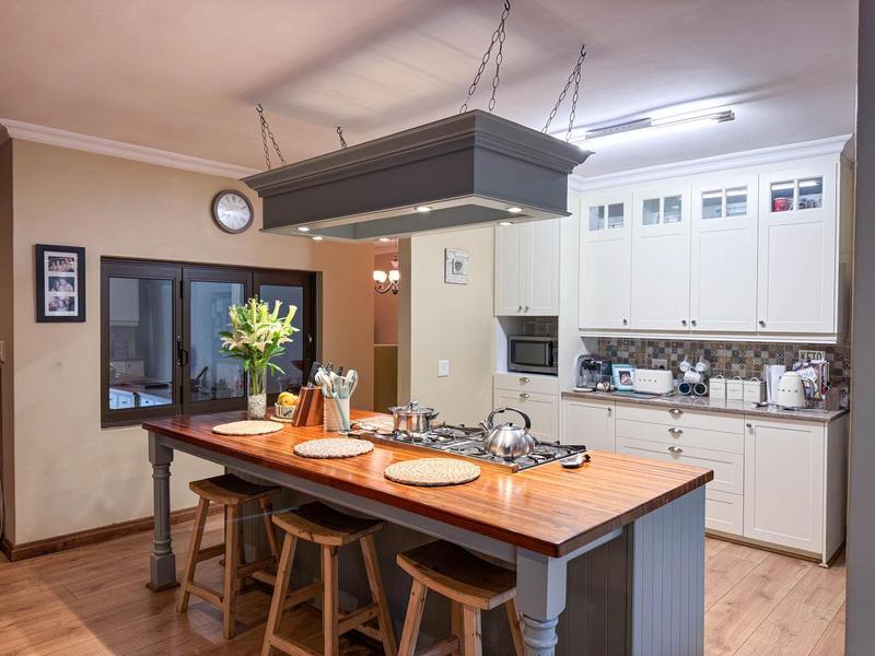 5 Bedroom Property for Sale in Midstream Estate Gauteng