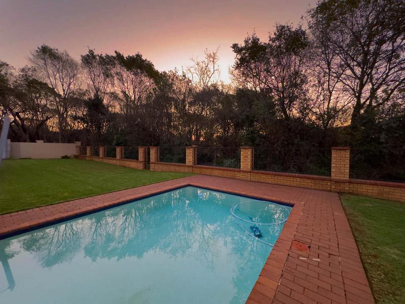 5 Bedroom Property for Sale in Midstream Estate Gauteng