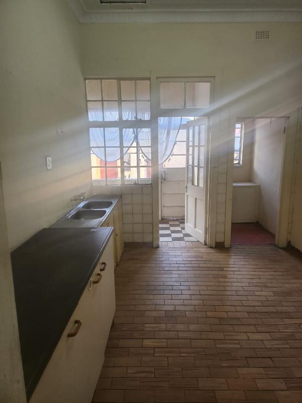 2 Bedroom Property for Sale in Kenilworth Gauteng