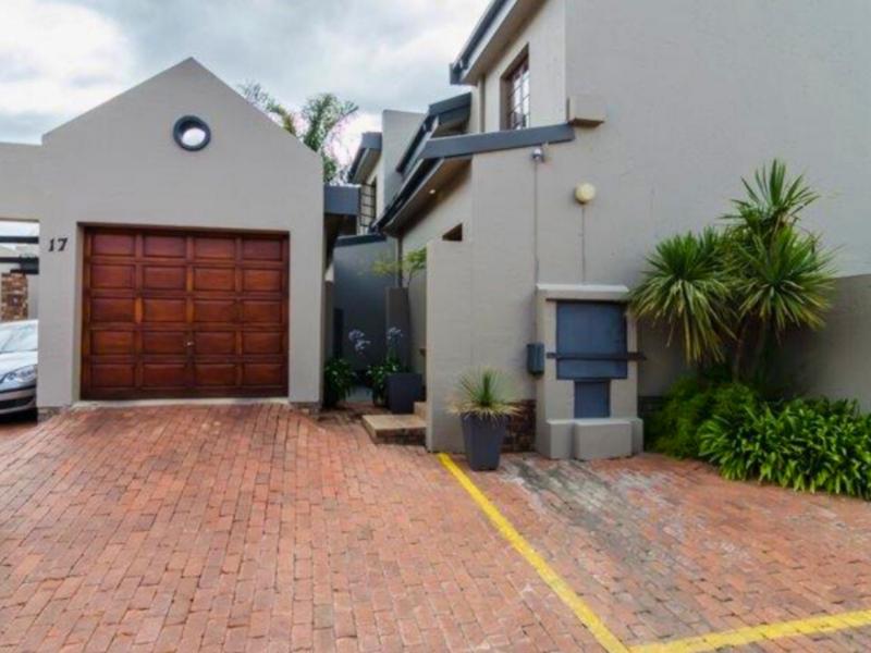To Let 3 Bedroom Property for Rent in Blue Gill Estate Gauteng