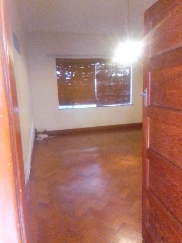 2 Bedroom Property for Sale in Killarney Gauteng