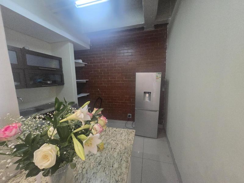 To Let 1 Bedroom Property for Rent in Braamfontein Gauteng