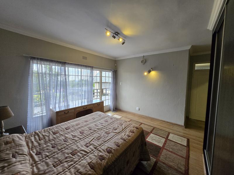 To Let 4 Bedroom Property for Rent in Weltevreden Park Gauteng