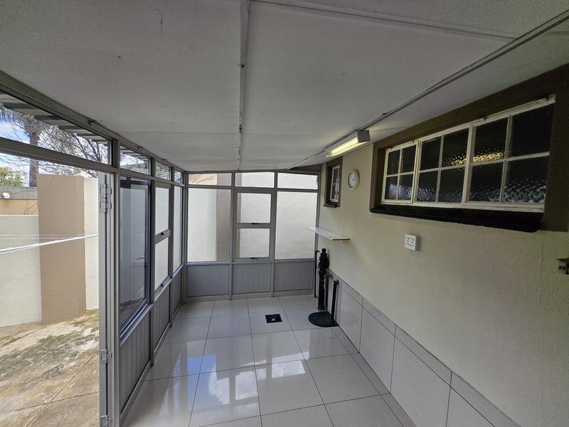 To Let 4 Bedroom Property for Rent in Weltevreden Park Gauteng