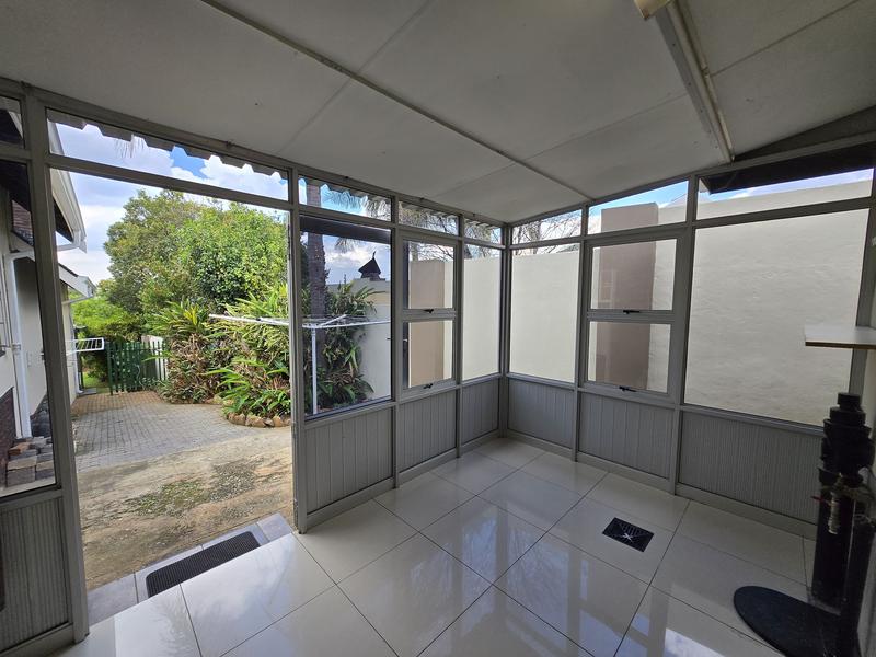 To Let 4 Bedroom Property for Rent in Weltevreden Park Gauteng