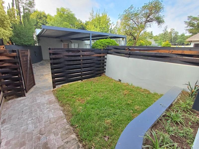To Let 1 Bedroom Property for Rent in Glen Austin Gauteng