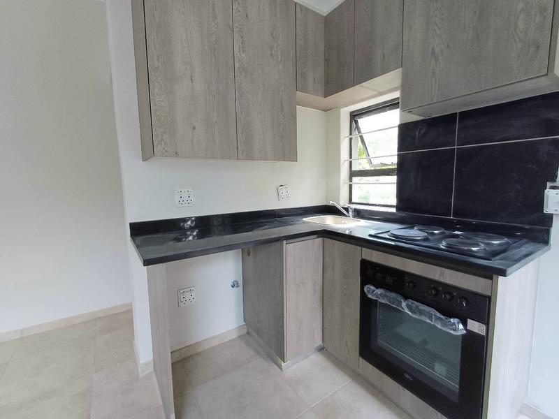 To Let 1 Bedroom Property for Rent in Glen Austin Gauteng