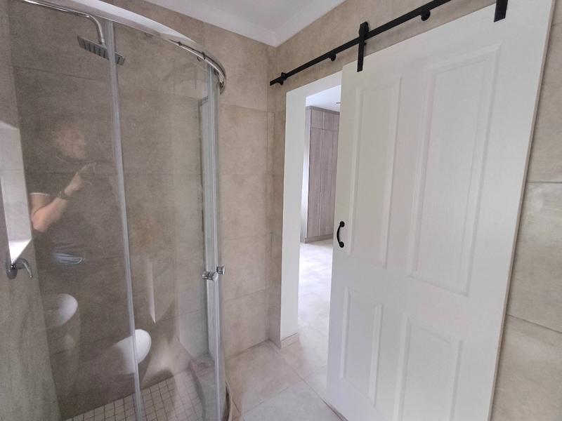 To Let 1 Bedroom Property for Rent in Glen Austin Gauteng