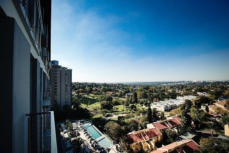 To Let 2 Bedroom Property for Rent in Sandton Central Gauteng