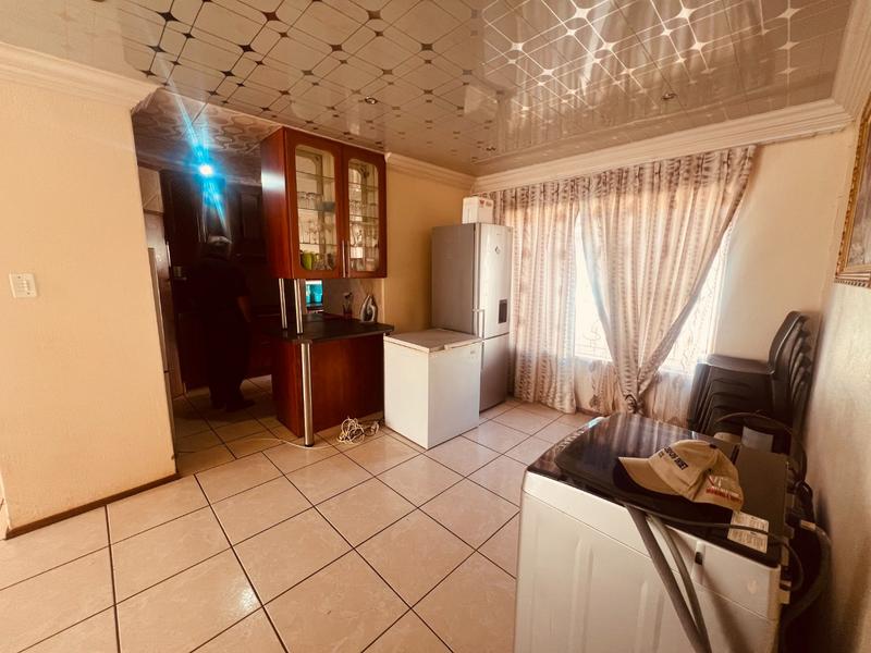 3 Bedroom Property for Sale in Chantelle Gauteng