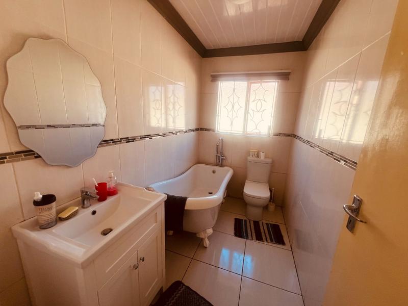 3 Bedroom Property for Sale in Chantelle Gauteng
