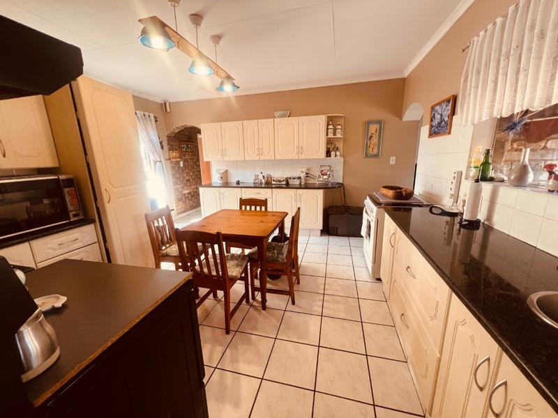3 Bedroom Property for Sale in Ninapark Gauteng