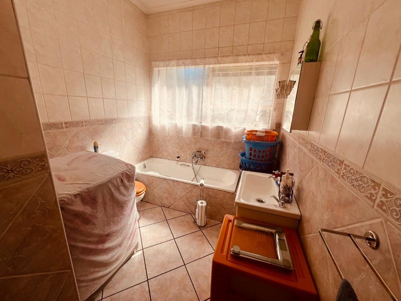 3 Bedroom Property for Sale in Ninapark Gauteng