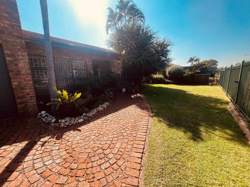 3 Bedroom Property for Sale in Ninapark Gauteng