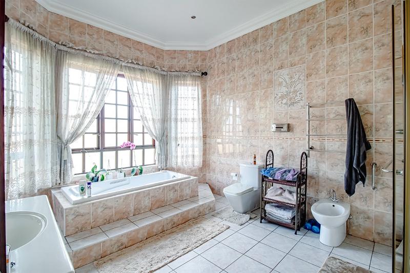 3 Bedroom Property for Sale in Zambezi Country Estate Gauteng
