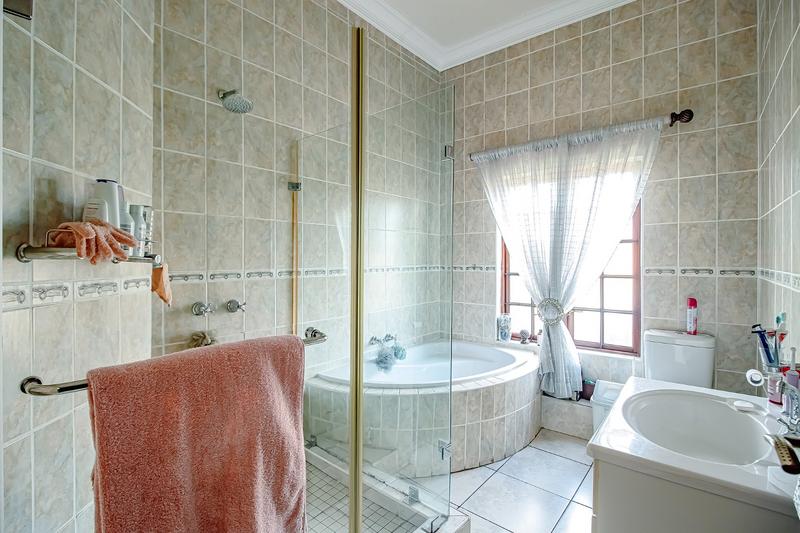 3 Bedroom Property for Sale in Zambezi Country Estate Gauteng